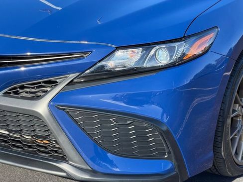 Certified 2023 Toyota Camry SE w/ Convenience Package image 10