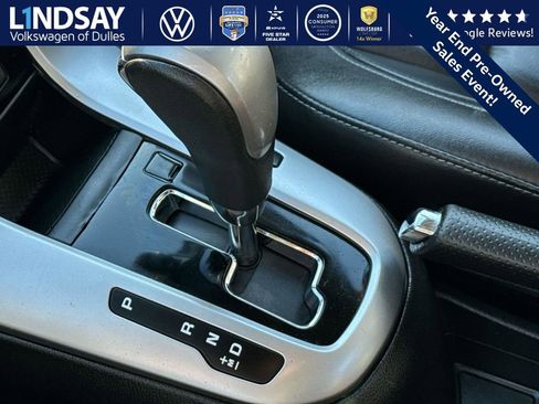 Used 2015 Chevrolet Cruze LT image 19