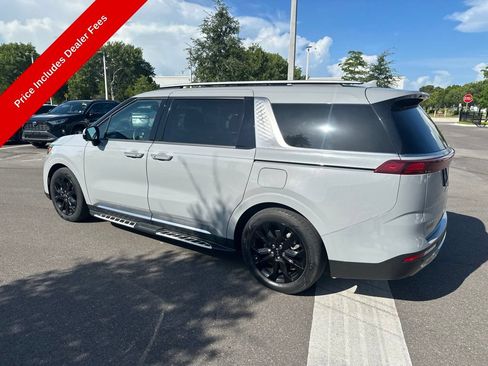 Used 2024 Kia Carnival SX Prestige FWD image 7