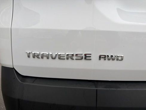 Certified 2023 Chevrolet Traverse LT w/ LPO, Floor Liner Package image 12