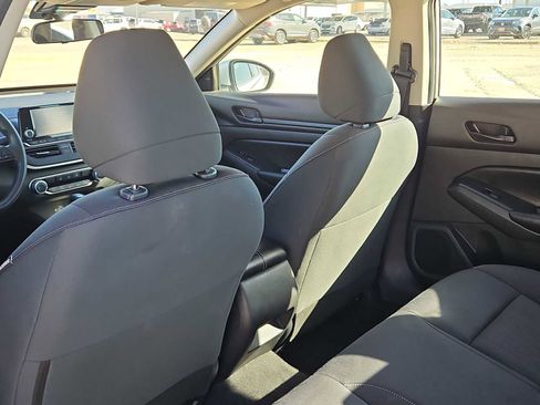 Used 2023 Nissan Altima 2.5 S image 16