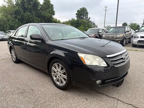 Used 2006 Toyota Avalon FWD image 1