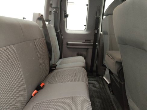 Used 2015 Ford F250 XL w/ Power Equipment Group image 19