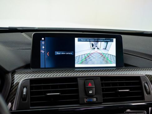 Used 2018 BMW M3 image 29