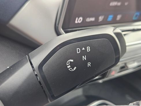 Used 2025 Volkswagen ID.4 Pro S RWD image 17