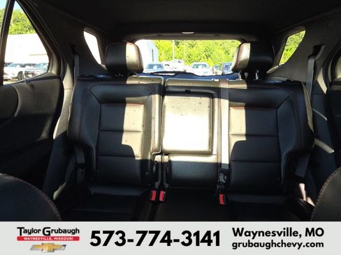 Used 2024 Chevrolet Equinox RS w/ RS Leather Package AWD/4WD image 25