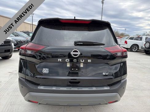 Certified 2023 Nissan Rogue SV w/ SV Premium B Package image 6