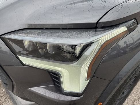 Used 2023 Toyota Sequoia TRD Pro AWD/4WD image 9