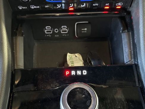 Used 2023 Jeep Grand Cherokee Altitude image 30