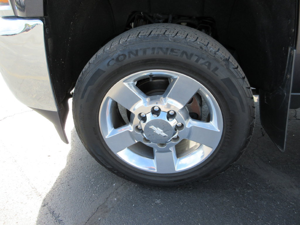 Certified 2016 Chevrolet Silverado 2500 LTZ w/ Duramax Plus Package AWD/4WD image 16