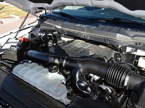 Used 2023 Ford F150 XLT image 10