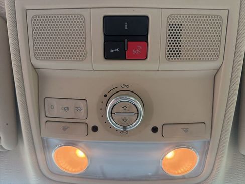 Used 2014 Volkswagen Tiguan SEL image 39