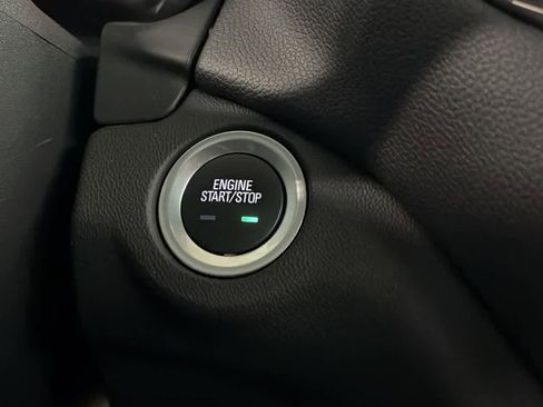 Used 2020 Chevrolet Equinox LT image 15