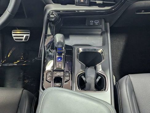 Used 2022 Lexus NX 350 F Sport w/ Towing Package (2000 Lbs) AWD/4WD image 12