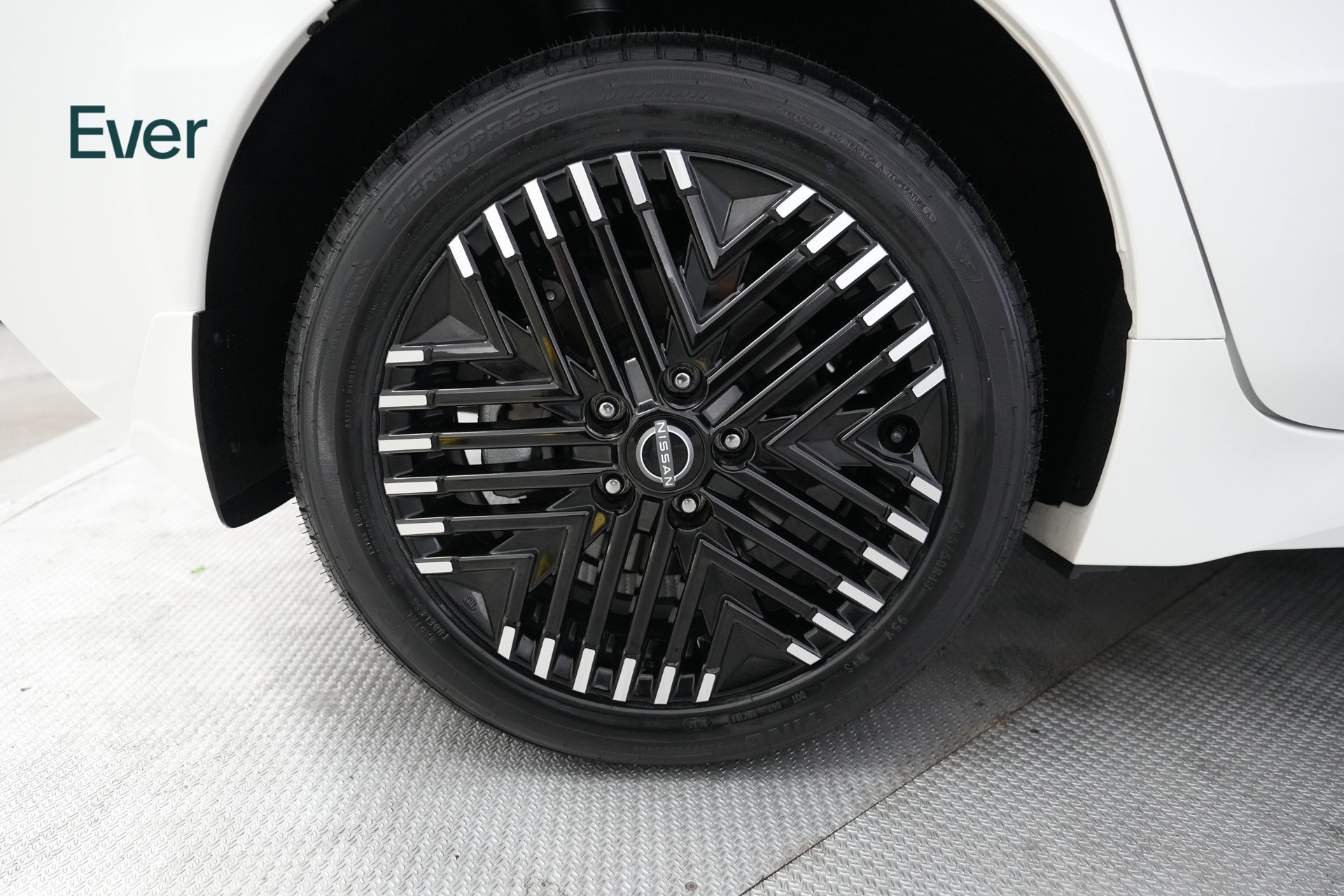 Used 2024 Nissan Leaf SV Plus FWD image 22