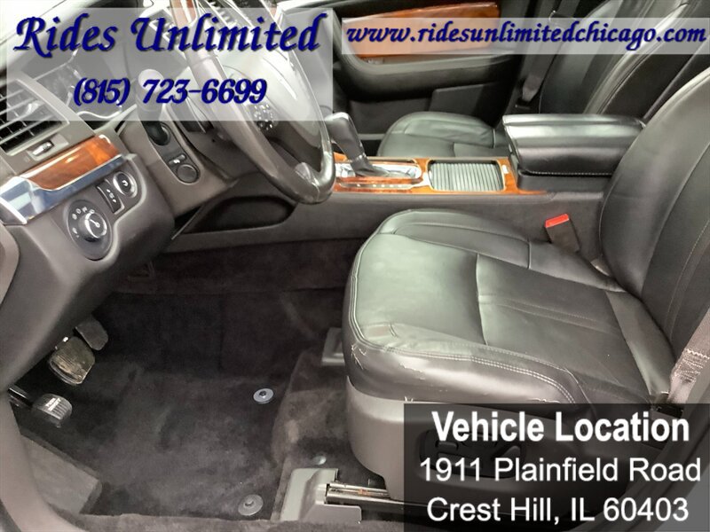 Used 2013 Lincoln MKS FWD image 14