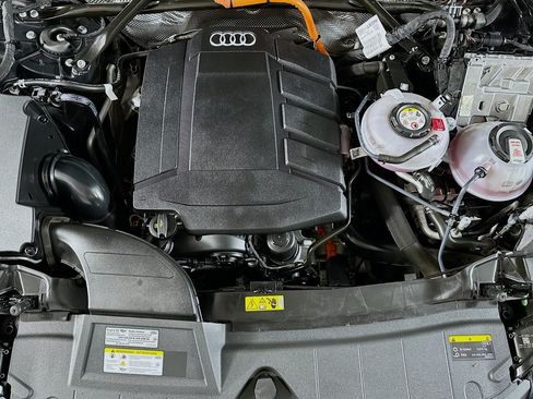Used 2023 Audi Q5 e Prestige w/ Prestige Package AWD/4WD image 13