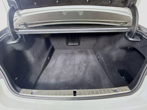 Used 2021 BMW 740i image 35