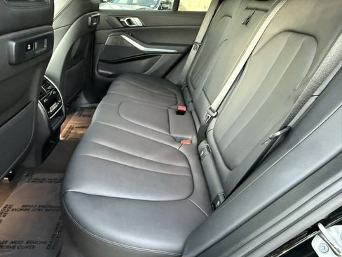 Certified 2022 BMW X5 xDrive45e w/ Climate Comfort Package image 32