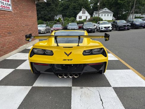 Used 2019 Chevrolet Corvette ZR1 RWD image 4