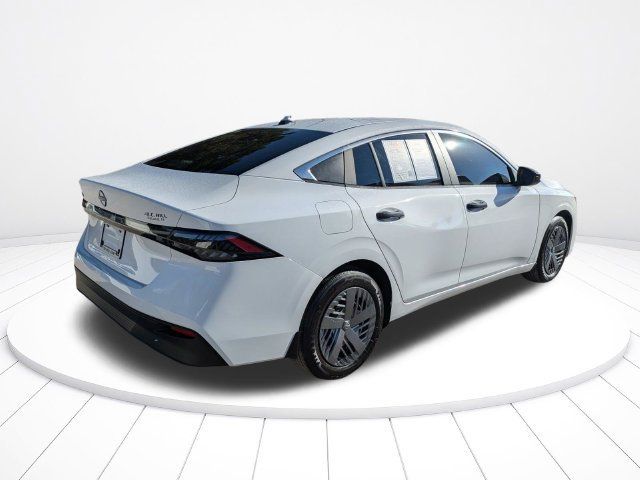 Used 2026 Nissan Sentra S w/ Floor Mat Package FWD image 4