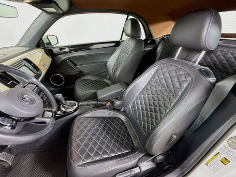 Used 2019 Volkswagen Beetle 2.0T Final Edition SEL image 11