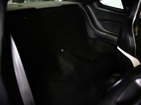 Used 2021 Ford Mustang Shelby GT500 w/ Carbon Fiber Track Pack RWD image 21