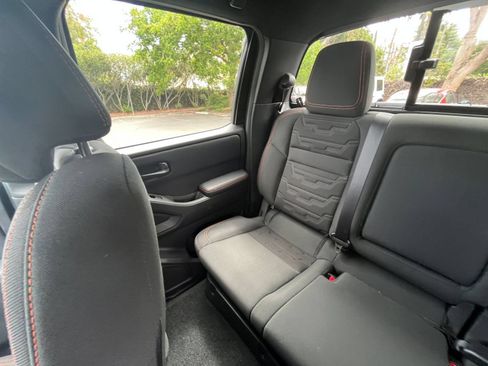 Used 2026 Nissan Frontier PRO-4X AWD/4WD image 34