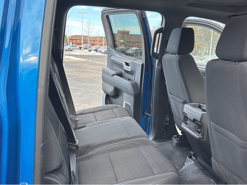 Used 2022 Chevrolet Silverado 1500 LT Trail Boss w/ Convenience Package II image 35