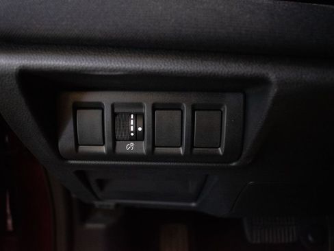 Used 2022 Subaru Outback Premium AWD/4WD image 18