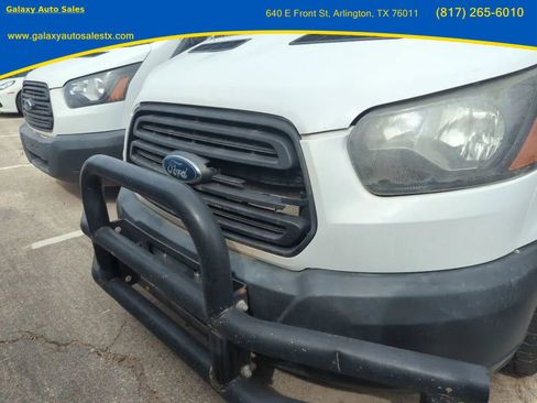 Used 2017 Ford Transit 350 XL image 3