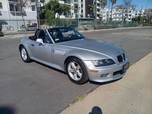 Used 2002 BMW Z3 2.5i image 12