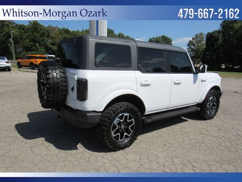 Used 2024 Ford Bronco Outer Banks AWD/4WD image 15