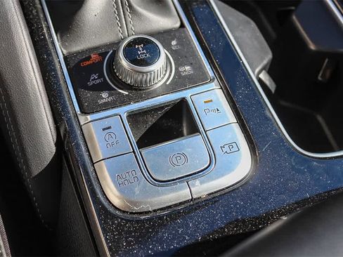 Used 2024 Kia Telluride SX Prestige image 35