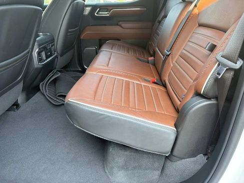 Used 2024 GMC Sierra 1500 Denali Ultimate AWD/4WD image 25