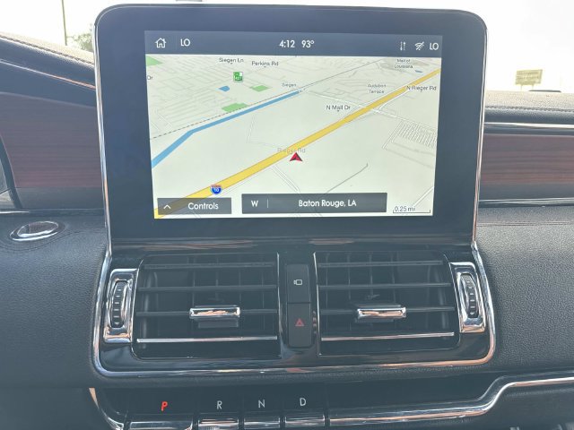 Used 2020 Lincoln Navigator L Reserve w/ Luxury Package RWD image 24