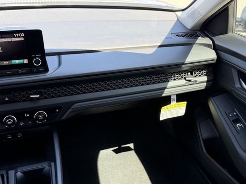 Used 2024 Honda Accord EX image 15
