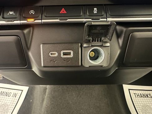 Used 2022 Chevrolet Silverado 1500 W/T w/ WT Value Package image 22