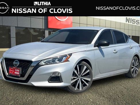 Used 2022 Nissan Altima 2.5 SR FWD image 1