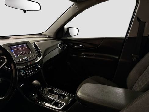 Used 2022 Chevrolet Equinox LT image 23