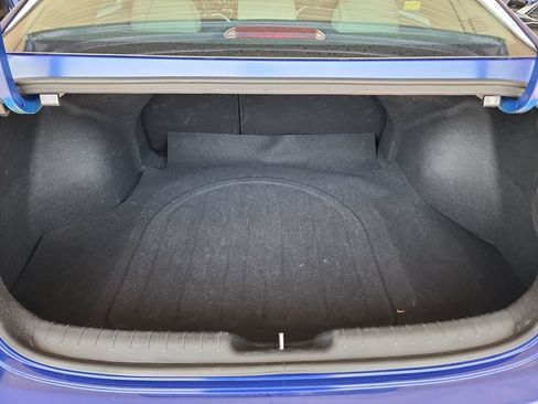 Used 2024 Hyundai Elantra Limited FWD image 39