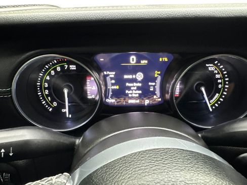 Used 2022 Jeep Wrangler Unlimited Sahara w/ Cold Weather Group image 57