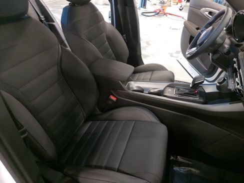 New 2025 Alfa Romeo Tonale w/ Premium Package image 10