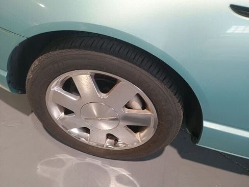 Used 2002 Ford Thunderbird Deluxe image 6