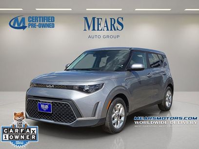 Used 2023 Kia Soul LX w/ Option Group 015