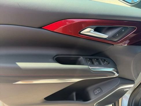 New 2026 Chevrolet Traverse Z71 w/ Enhanced Driving Package AWD/4WD image 17