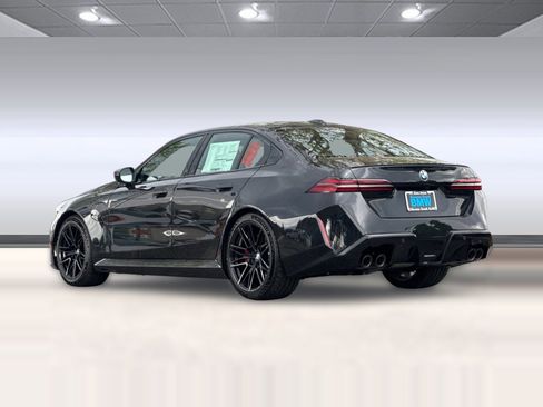 New 2026 BMW M5 w/ Executive Package image 3