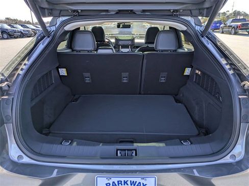 Used 2023 Ford Mustang Mach-E Premium image 33