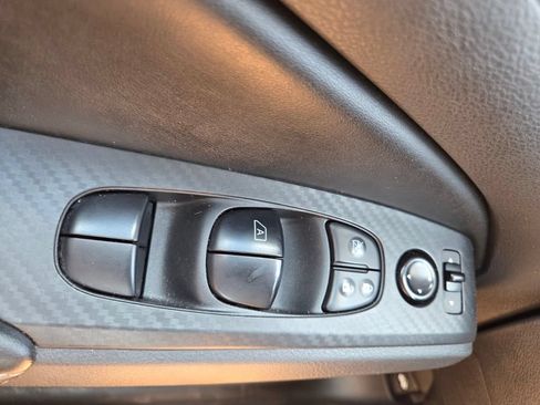 Used 2022 Nissan Altima 2.5 SV AWD/4WD image 19