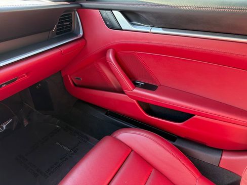 Used 2022 Porsche 911 Carrera image 55